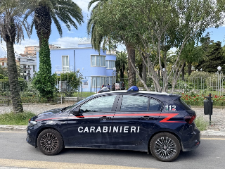 San Benedetto - Furto alla mostra della Carrà, carabinieri in Palazzina Azzurra